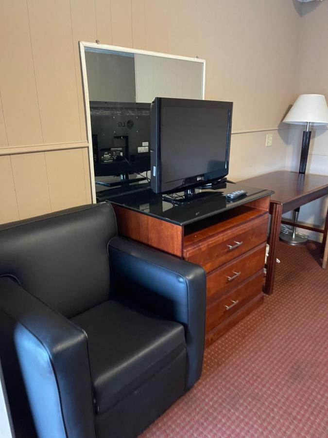 Travel Inn ホースヘッズ エクステリア 写真