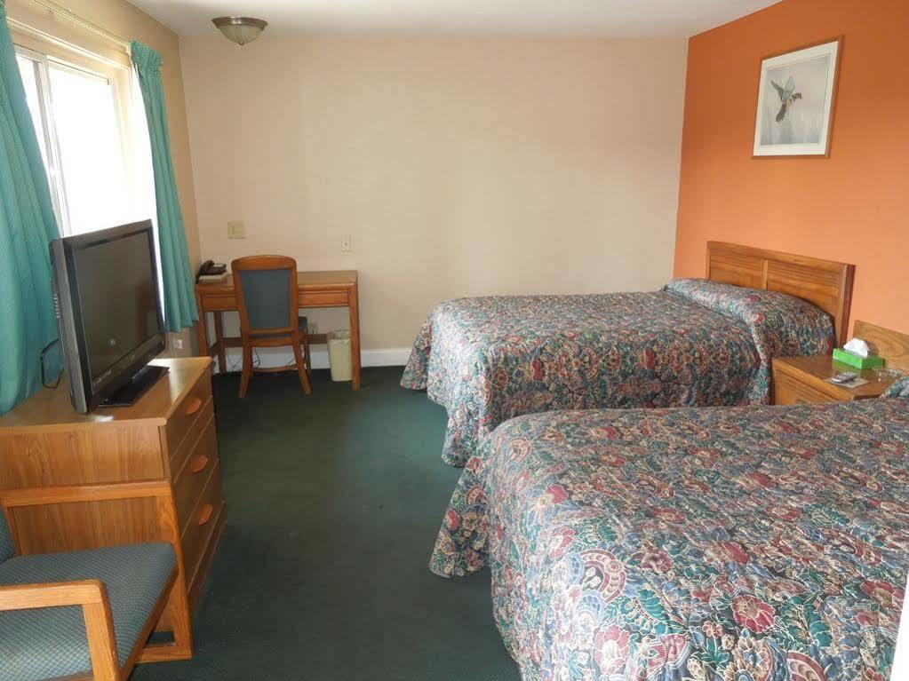 Travel Inn ホースヘッズ エクステリア 写真