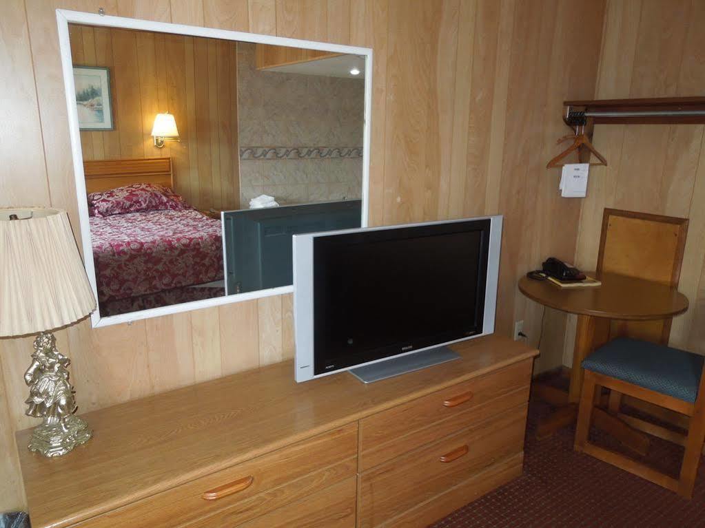 Travel Inn ホースヘッズ エクステリア 写真