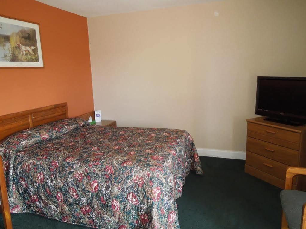 Travel Inn ホースヘッズ エクステリア 写真